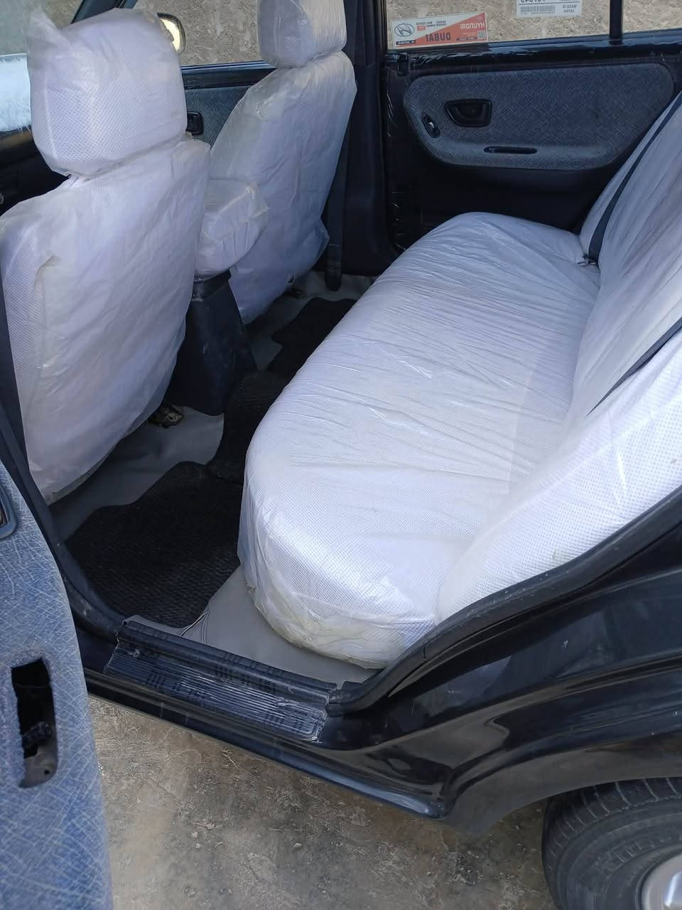 سلام عليكم
سوناتا تو موديل 94 محرك 2000 كير عادي رقم انبار انكليزي بدون ضربه بدون خويس مصبوغه جماليه فقط تخم تاير ويل بلادي كير محرك خير من الله سياره متعوب عليها مال جنيه  داخل جديد كهربائيات كلها شغاله سنويه  جديده 2030 سعر 52 وبيها مجال قليل ***********
