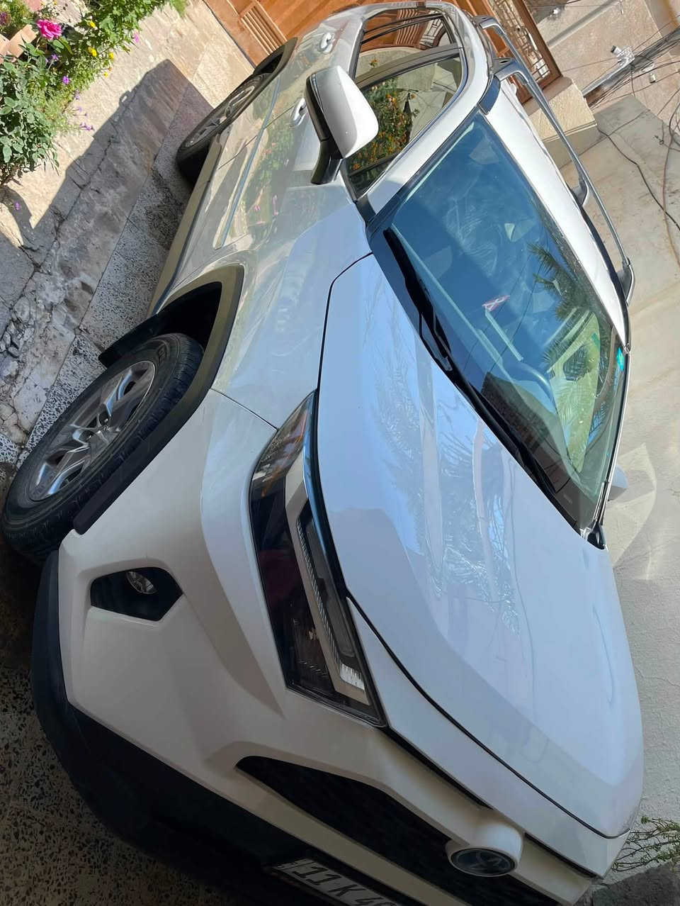 للبيع | Toyota RAV4 Hybrid XLE 2023 🇺🇸
✨ المواصفات:
✅ موديل 2023
✅ فئة XLE Hybrid
✅ وارد أمريكي
✅ محرك 2.5 لتر هايبرد (اقتصادية جداً بالوقود)
✅ جير أوتوماتيك
✅ ماشية 49 ألف ميل
✅ تشغيل بصمة (Smart Key)
✅ تشغيل زر (Push Start)
✅ شاشة لمس تدعم Apple CarPlay و Android Auto
✅ كاميرا خلفية
✅ مثبت سرعة ذكي (Radar Cruise Control)
✅ نظام الحفاظ على المسار (Lane Assist)
✅ نظام التحذير من الاصطدام مع فرملة تلقائية
✅ كشافات ضباب
✅ جنوط ألمنيوم أصلية
✅ سلة سقف
✅ تكييف ممتاز

🔧 ملاحظة: ضرر قطعة واحدة فقط (جاملغ جهة السايق).

💰 السعر: 24,000 دولار (قابل للتفاوض بالمعقول)

📞 للتواصل:***********
