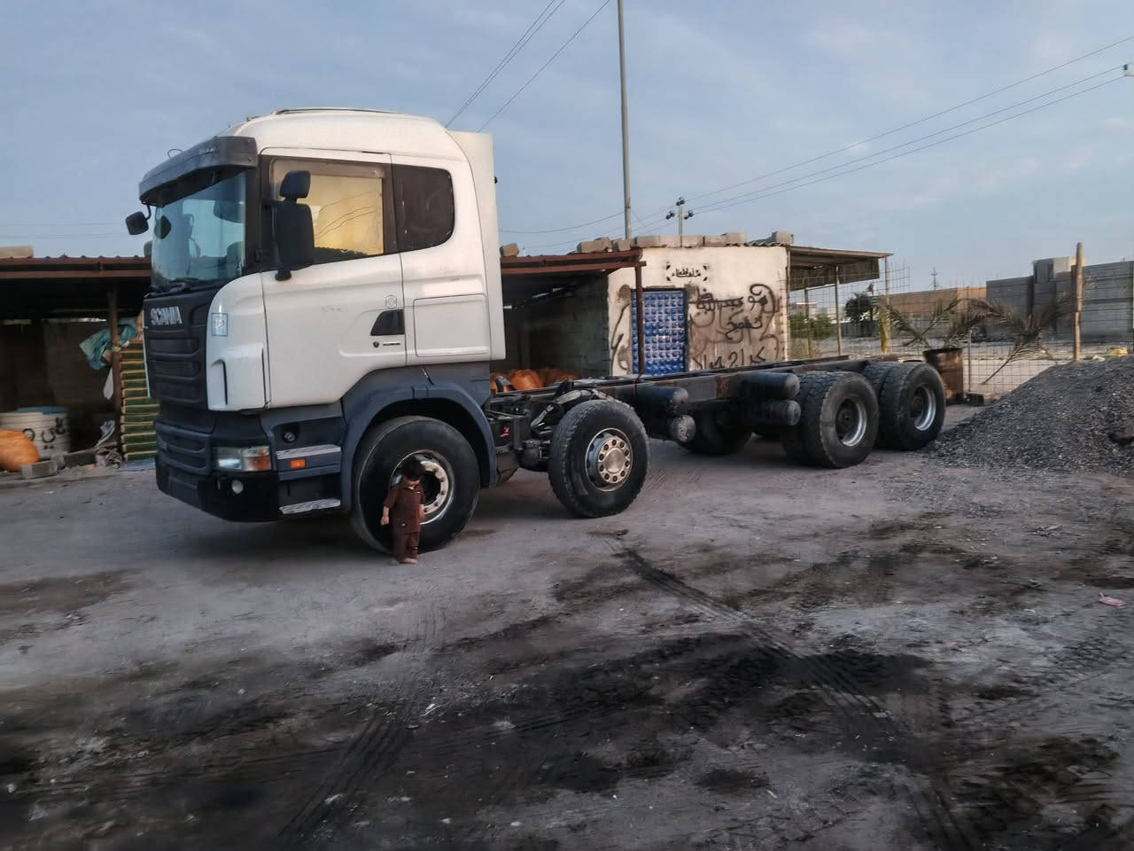 2011 عكرب بلاد مجموعه 19/26خفيف كير عادي 3/3 باج بلادي طول لشاصي 7/500 دخول جديد تترقم بصره ***********
