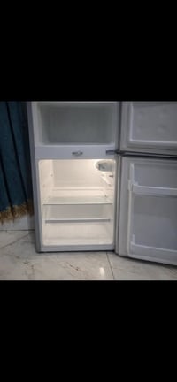 ثلاجة جديدة • بغداد الشعب • مكفولة من كلشي