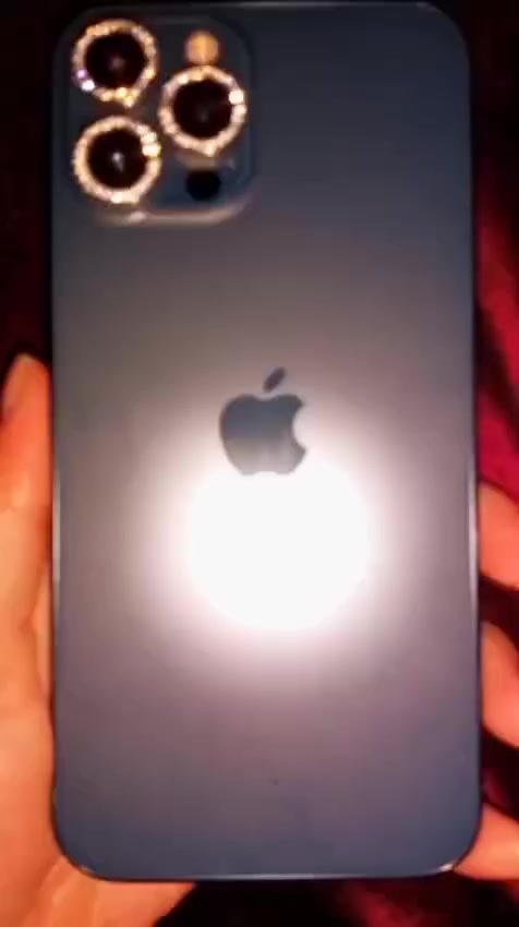 ايفون 12 برو ماكس شرق اوسط بطاريه 88 ممفتوح تخزين 256 لون نيلي للبيع عيني الجهاز بي رقم 1 يشكل الكيبورد بس هو نضيف مال محتاج بس تصغر الكيبورد كوله يشتغل
لان مكان رقم 1 لمسه بي خلل بس اذا تحول الكيبورد من الجهه اليمنه يشتغل طبيعي
سعره 500 وبي مجال


**إذا كنت صاحب هذا الإعلان وتريد حذفه لأي سبب، رجاءا أرسل رسالة إلى الدعم الفني**