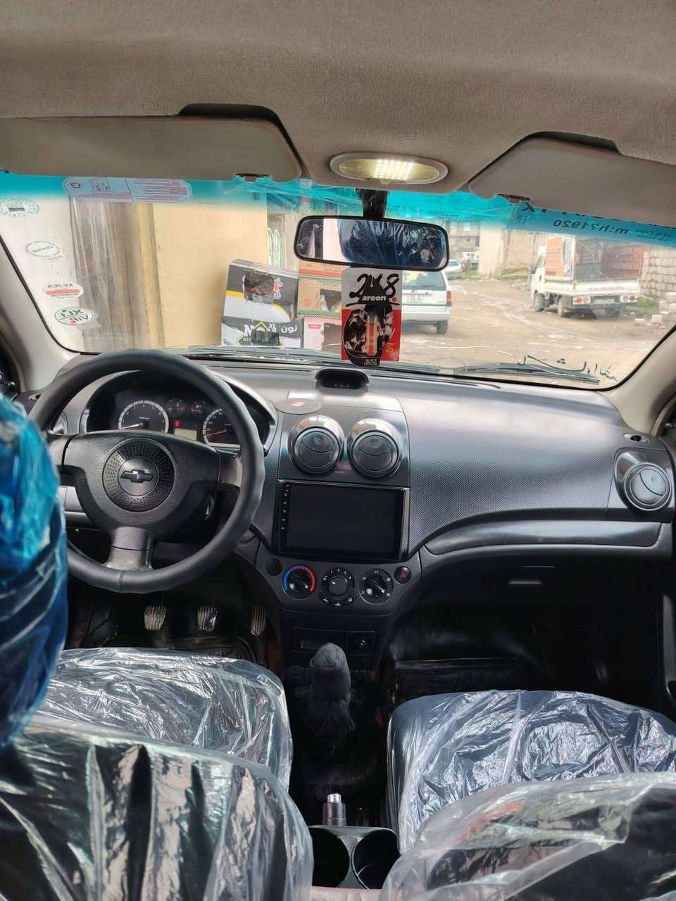 افيو موديل ٨ سيارة بيها ٥ قطع صبخ بس اني انطيك خزام بشرط بدون معجون بدون دواخل كير محرك بشرط تحويل وكاله بشرط سياره تبريد ثلج سياره حيل حلوه مال جناي جاهز مقدمه ٣٠ كل شهر ٣ سعر حسب انتفاق اي استفسار انتصل ع رقم *********** خاص
