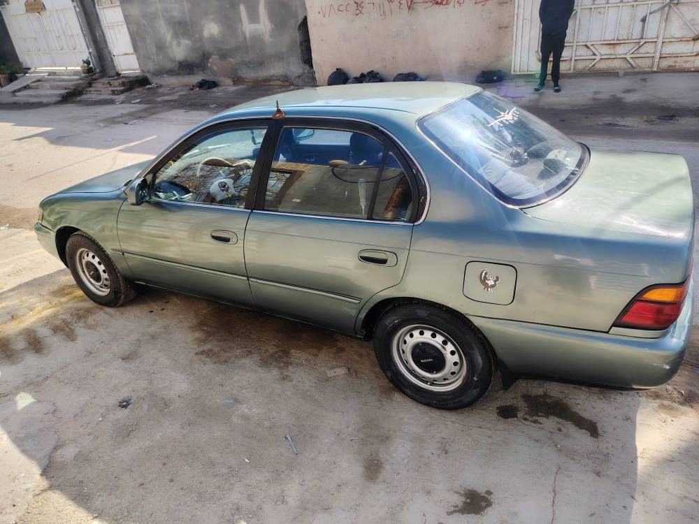 سلام عليكم  كورلة ١٩٩٣  نضيفة رقم نكليزي سنوية لل2030 عايزة مشط 55 وبيهة مجال شرط المداور مكفولة من الضربة القوية نجف كوفة شارع المعمل *********** النجف, العراق
