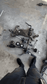 #شغلنة_هو_الي_يميزنا

توضيح مهم بخصوص الي يكول اجرتكم غالية
بالنسبة لهذا الشغل الي اشتغله اني مو غالي 
تعرف ليش؟ لان بكل بساطة اولاً شوف الترتيب والنظافة مااجي اشد القطعة هي والطين مالتها ولا كلها دهن 

لا استادي اني ارتبها واغسلها يلا اشدها بالسيارة 
وثاني شغلة الصدر بالسيارات الالمانية حته اخلص من مشكلة يومية طالع صوت طكطكة او طبة قوية او رجة لا باشا اني افصخ كل قطعة بالصدر واي قطعة مستهلكة تتبدل اما الباقي اذا سليمة يرجع ينغسل وينشد مثل جان 

عنوان مركزنا بغداد شارع النضال مقابل باب الخروج لمحطة وقود البتاوين 
تكدرون تنوروني بكل وقت
***********
***********
