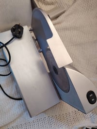 ٥ اجهزه • ٣ كهربائي • شحن ويدوي