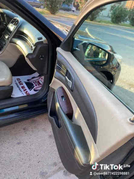 ماليبو خليجي موديل 13 بدون صبغ  بيها بارد جاملغ أمامي عكس السايق مواصفات عادية
بأسمي تحويل مباشر مكاني بغداد
***********
٩٠ سعرها بغداد
