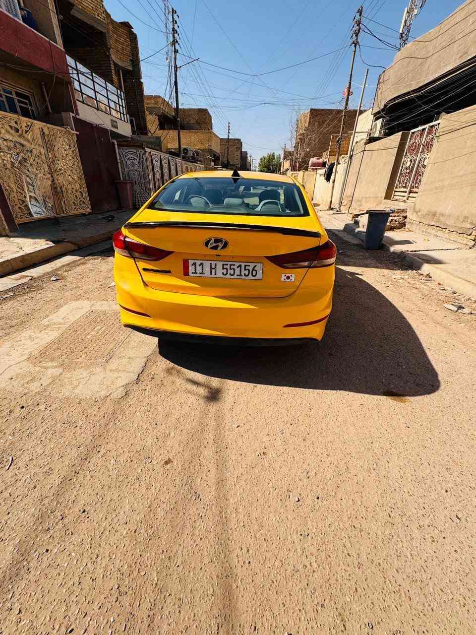 السلام عليكم انتره موديل 2017 كير ايتي محرك 2000 دوش حادثه جاملغ الخلفي الايسر و سيارة ليبر واحد تخم تاير تبريد شغال حداديه جديده شاشه جبيره حساسات سياره مصفره هيه و غرامات مكاني بغداد رقم تلفون ***********
