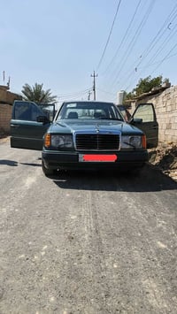 متوفر مارسدس ٩١ مضروبة بجم أمامي.. مكينة وكير فول. مكلف بالنشر. رقم صا...