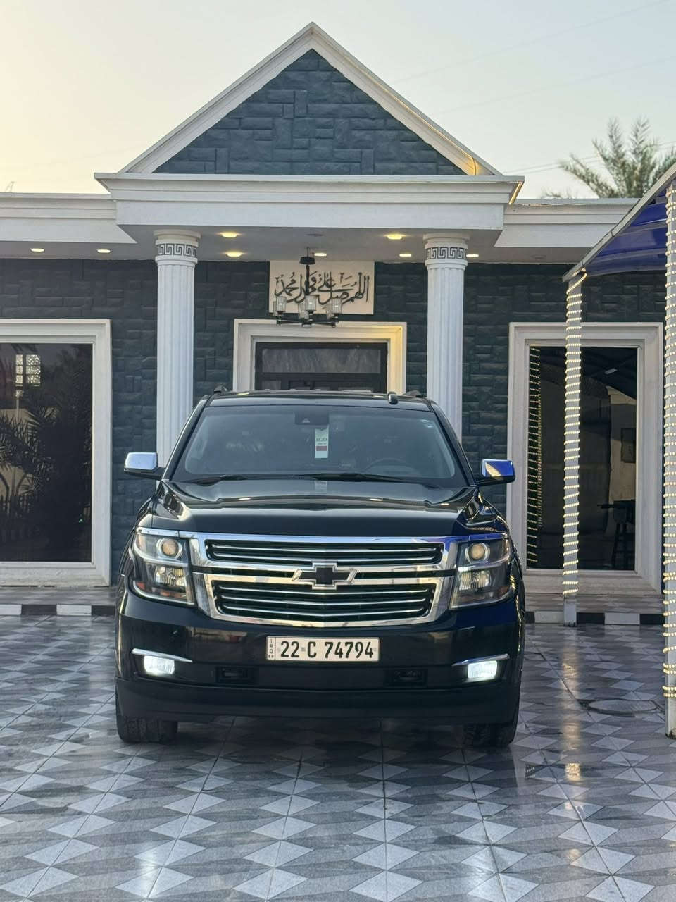 السلام عليكم
تاهو موديل ١٩ خليجي برايمر علامه ضوء القمر 
فول مواصفات 
مكفوله من الصبغ والتبديل 
معروف مواصفات ال برايمر 
ماشيه 88 حقيقي جديده السياره 
رقم اربيل سنويه وهزة كله جديد 
بسمي تحويل ثاني يوم 
السياره بيهه كتاب تضليل 
مكان السياره بغداد المدائن سلمان بأك 
السعر ٤١٣ وبيهه مجال 
***********
