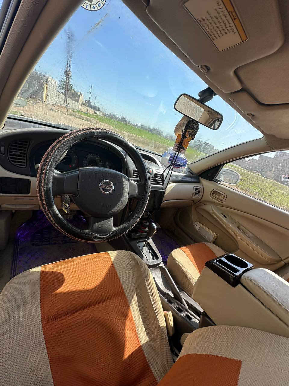 السلام عليكم
سيارة نيسان صني 2009

محرك 16

گير محرك شرط

صدر تواير جدد

ضرر قطعه و موضح بل سونار 

هزه جديده رقم اربيل جديد 

تحويل مباشر 

السعر 107 وبيه مجال

***********
