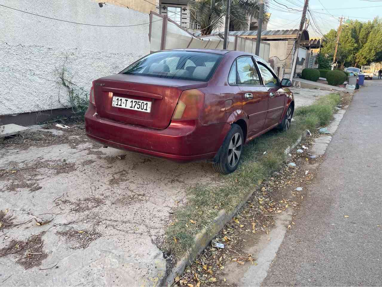 سازوكي فورنزه 2006 
گير و مكينه خير من الله 
تبريد شغال رقم بغداد باسمي 
بيهه بعض الملاحظات 
السعر 50 وبيهه مجال للشراي 
مكاني بغداد حي الجامعه 
*********** بغداد, العراق
