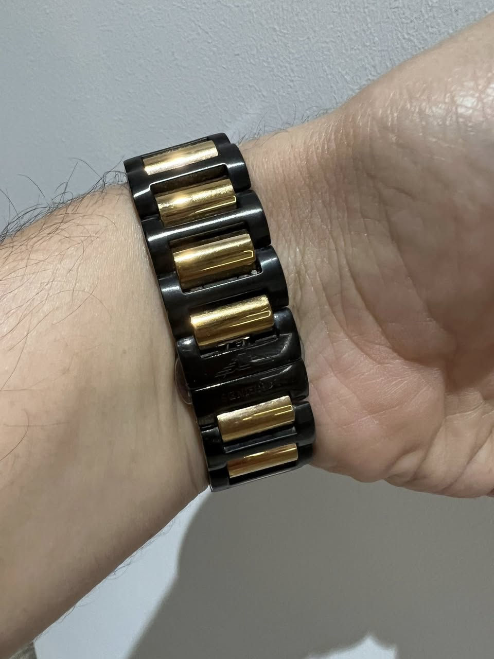 ساعه لونجين بطاريه مستخدمه بدون علبه ب85 الف دينار عراقي للتواصل *********** واتساب
