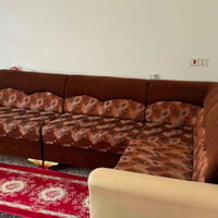 كنب • صالون