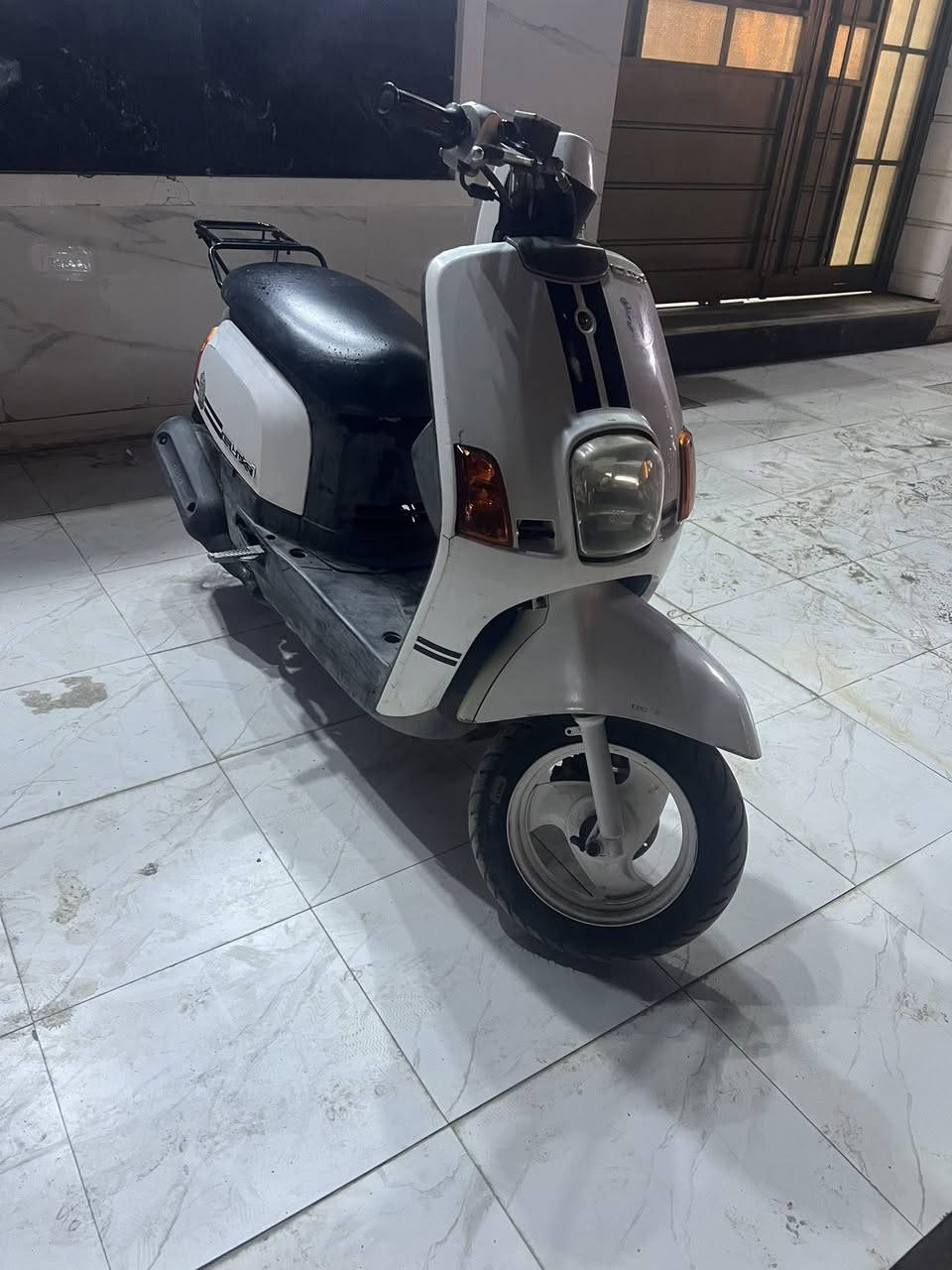 ماكس بوليس كفر اصلي مختم أشاير برتقالي بلاد داخل املح مفتوحه الدراجه حلوه كلش نگره سلف جاهزه 
السعر 425
07888 748 999
