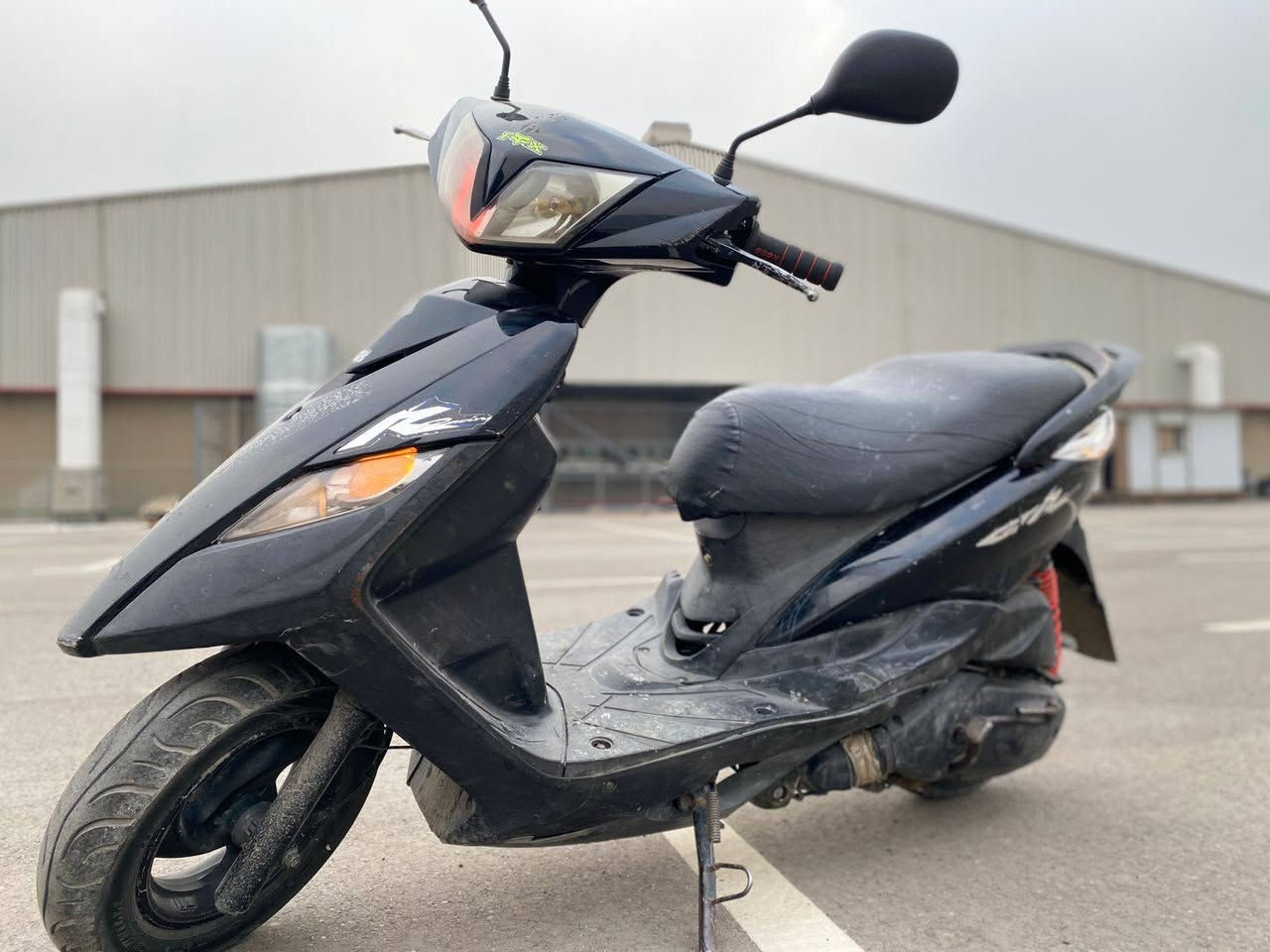 مراوس وي بوليس وانطي فرق لان دراجتي مجفته بس تجفيت ابو ضمان ثعلب كله بلادي كفرات مختمه كله علبلاد


**إذا كنت صاحب هذا الإعلان وتريد حذفه لأي سبب، رجاءا أرسل رسالة إلى الدعم الفني**