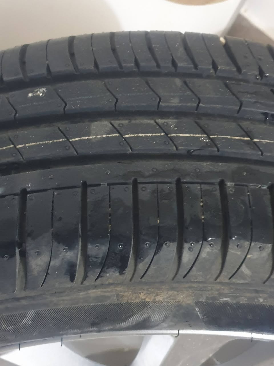 السلام عليكم
وينهم جماعة المقدس وسبير منازل
جبتلكم سبير النترا 2016  تاير هونكوك ب ترابه ما مشتم الهوه 
زيروو لووك جديد شركه مكانه كربلاء
السعر 100$
***********
