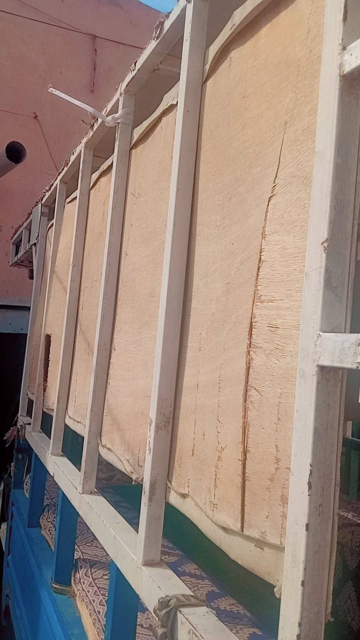 السلام عليكم شبابنا شبابنا محجر للبيع لا طق ولا لحين بيه السعر 100 وبي مجال مكان نجف ***********
