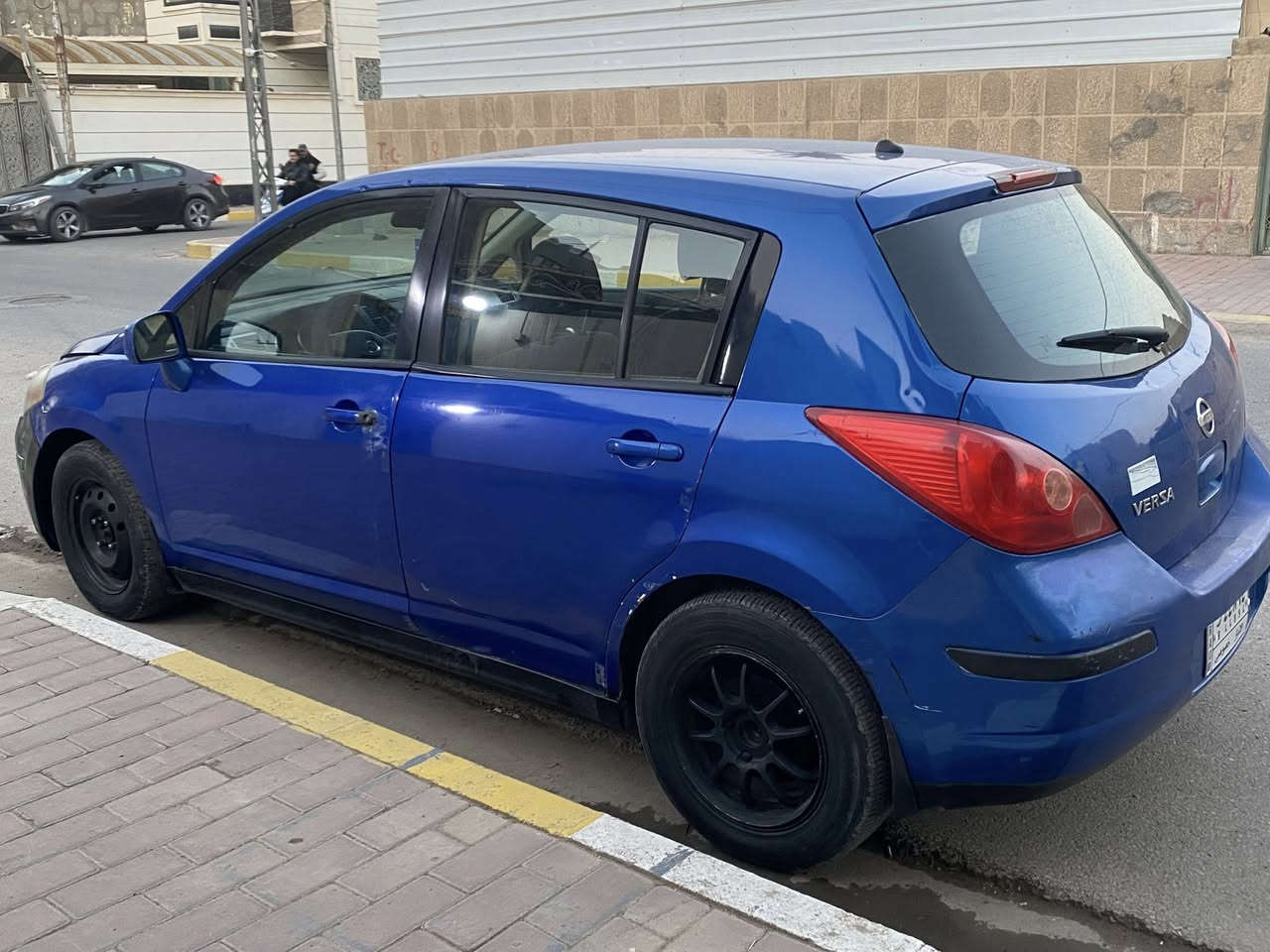 السلام عليكم
للبيع نيسان فيرسا 2009 رقم أنبار مشروع وطني سنويه لل27

محرك 2000 كير AT المرغوب كير محرك مكفول 

تبريد شغال ثلج 

حادث سياره جاملغ وبنيد وبيها صبغ قطع أبيع حزام 

صدر السياره تعبان  .. جام كهرباء تحكم ستيرن كروز سرعه

مكان السياره الأنبار الرمادي السعر 60 وبيها مجال بسيط

***********
