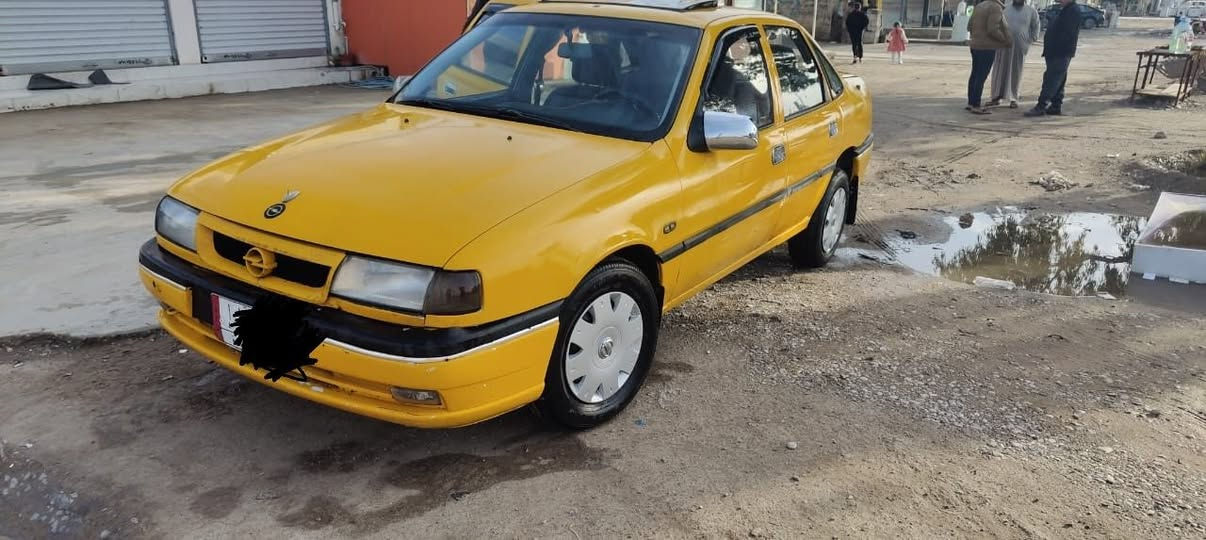 سياره أوبل فكترا موديل 95 حجم 18
 كير محرك بشرط 
دفتر بانزين موجود رقم كركوك 
شرط الوكاله و التحويل 
اتصل على الرقم 
*********** كركوك, العراق
