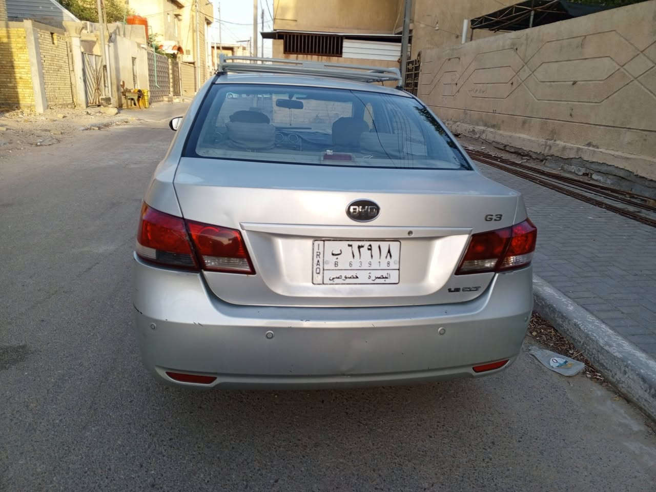 السلام عليكم بي واي دي جي ثري  2012 بصمه مكينه كير حداديه كامله تبريد شغال سنويه بأسمي 2028 السعر 45وبيها مجال للشراي مكاني قبله حي الجامعه رقم الهاتف *********** مامتواجد على الفيس هذا رقم ابو السياره
