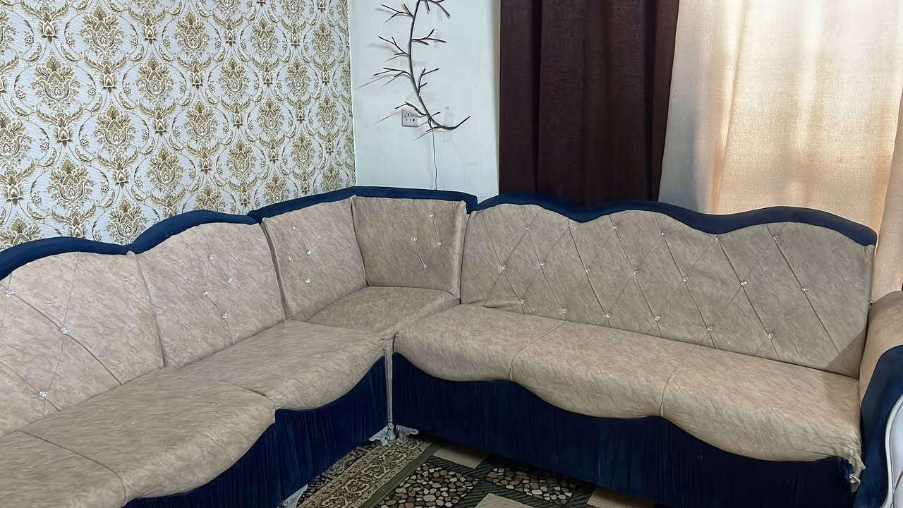 ديوان 10 مقعد وتخم للبيع


**إذا كنت صاحب هذا الإعلان وتريد حذفه لأي سبب، رجاءا أرسل رسالة إلى الدعم الفني**