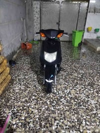 دراجة سگنس نثية كوري للبيع مابيها نواقص بس باتري و تاير خلفي يرادله رگ...