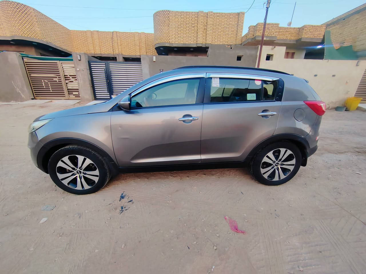 اسبورتج ٢٠١٤ كاز كاز ادوات كصه جنطه متومه وجاهزه حصه الكاز كل المحطات مكينه وكير وحداديه وتخم تاير كله جديد السياره جاهزه وجديده فول مواصفات شاشه بصمه
السعر ٤٧ وبيهه مجال مكاني الناصريه
***********
