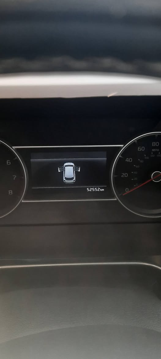 السلام عليكم سورنتو٢٠٢٣ امريكي انا مستورده بيه بس دعاميه وبنيد بدون صور الحادث موجوده دواخل سياره فول مواصفات مكينه2500 تنفس طبيعي ماشيه 52500 رقم بغداد بسمي السعر 260$ ورقه وبيه مجال العنوان السياره بالشطره *********** وانا خادم
