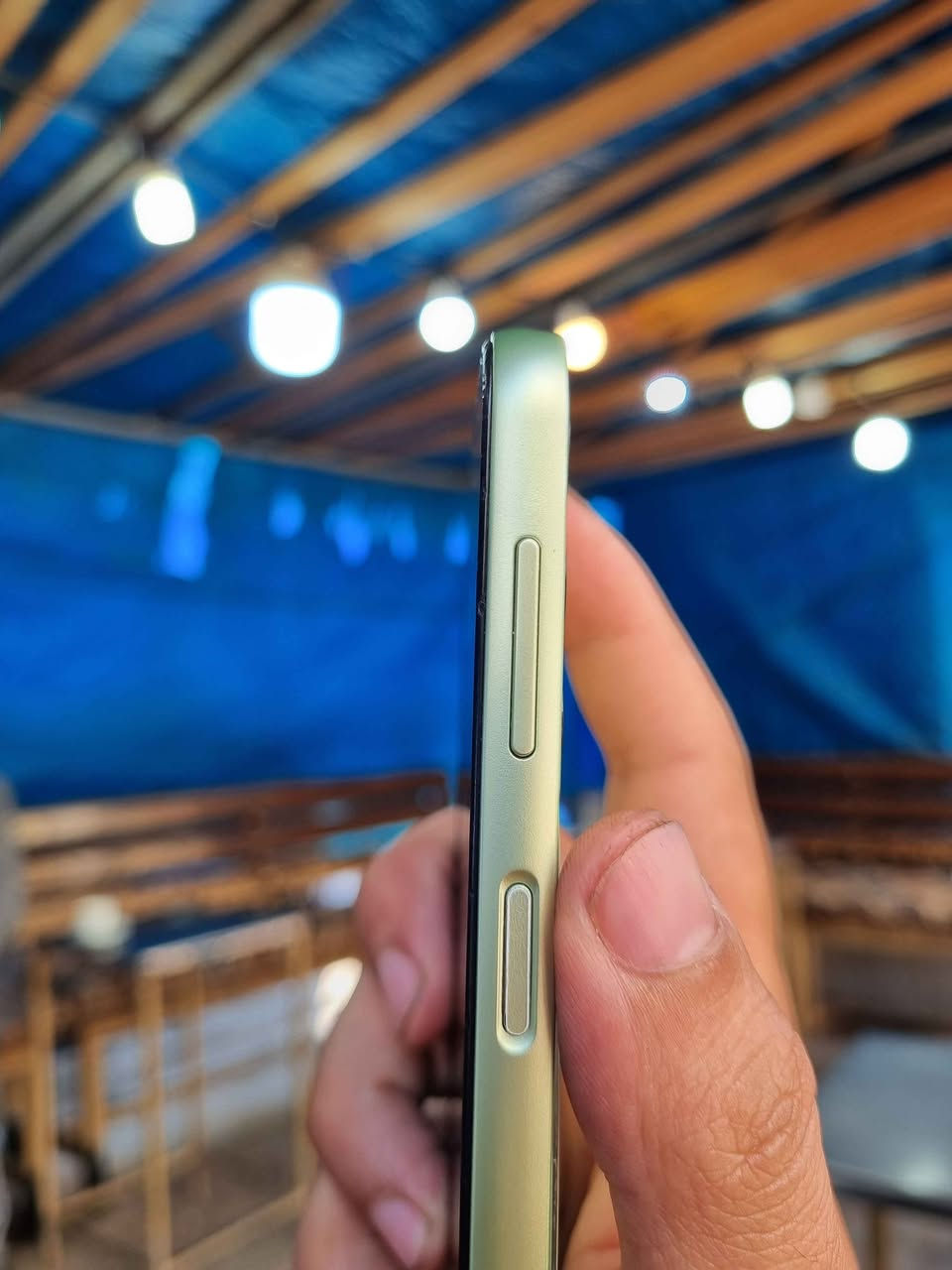 گالاکسی A24 ڕام 8 و 128gb درزێکی سەر جامی هەیە  پشتی گۆڕاوە دووسیم خاوێن أربيل, العراق


**إذا كنت صاحب هذا الإعلان وتريد حذفه لأي سبب، رجاءا أرسل رسالة إلى الدعم الفني**