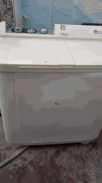 سلام عليكم غساله للبيع نظيفه سعر 80وبيه مجال حله بابل ***********
