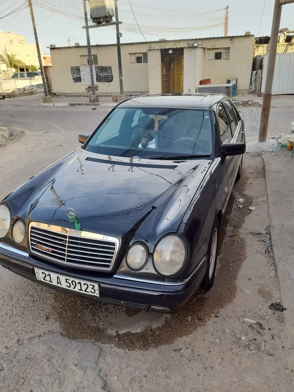 البيع والمراوس مارسدس ام عيون موديل 96سياره مكينه وكير محور 3000 خير من الله رقم سليمانية الدولي الجديد تريد وكاله تريد تحويل سياره غرفته حلوه ونضيفه السعر...67 
المكان البصره الامن الداخلي
للاستفسار الاتصال *********** البصرة, العراق
