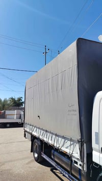 محجر كنتر وياه جادر مطري كامل السعر ٦٥٠ وبيه مجال قليل 07822763529