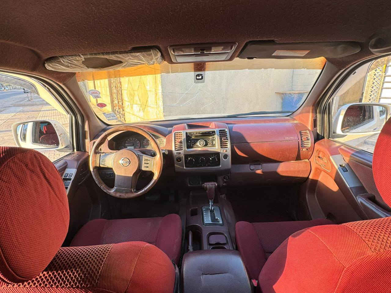 نيسان نيفاره 2014 رقم اربيل جاهزه وجديده 
مكفوله ماعده قطعتين صبق السياره جاهزه مكينه كير حداده تبريد تخم جديد 
جاهزه للتحول أو الوكاله 
سعره 112 وبيه مجال 
مكانه بصره 
رقم صاحب السياره 
*********** البصرة, العراق
