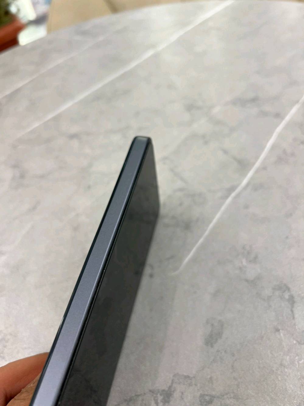 سلام عليكم تكنو بوفا 7الترا نسخه 5g جهاز نضيف حيل 100/100 جديد باكيت قبل سبوع شتريته بالببجي 120 فريم ذاكره 256 رام 16 الجهاز كامل ملحقاته سعره 380وبي مجال  
للاستفسار رقم عل واتساب ***********
