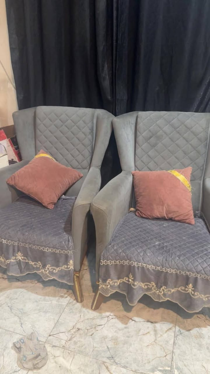 نص تخم قنفه وكرسين تركي بسعر مناسب مكان  الشرطه الرابعهة


**إذا كنت صاحب هذا الإعلان وتريد حذفه لأي سبب، رجاءا أرسل رسالة إلى الدعم الفني**