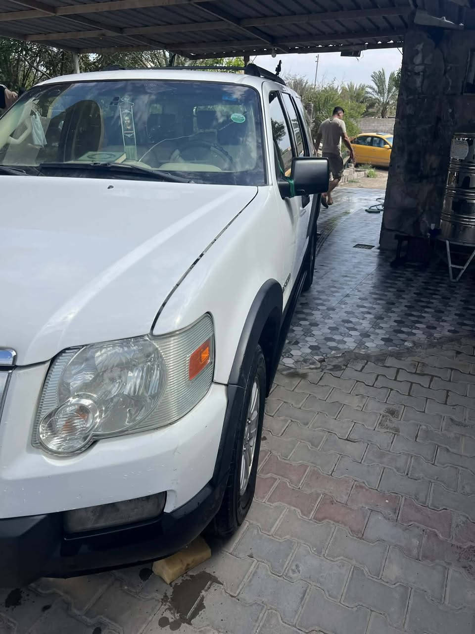 فورد اكس بلور موديل 2006 ضرار جامرلغ امامي بس صبغ حزام تبريد ثلّج سبعه راكب منظومه غاز بيها تخم تاير جديد صدر جديد سعرها ٧٦ بيها مجال قليل مكان ديالى ***********
