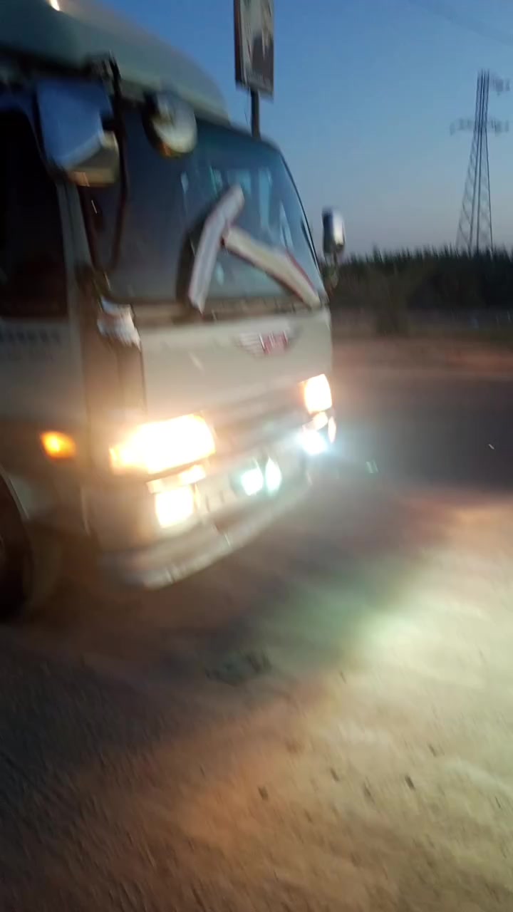 سلام عليكم سياره للبيع هينو موديل ٩٦ مكفوله كفاله عامه *********** محجر موو وياه
