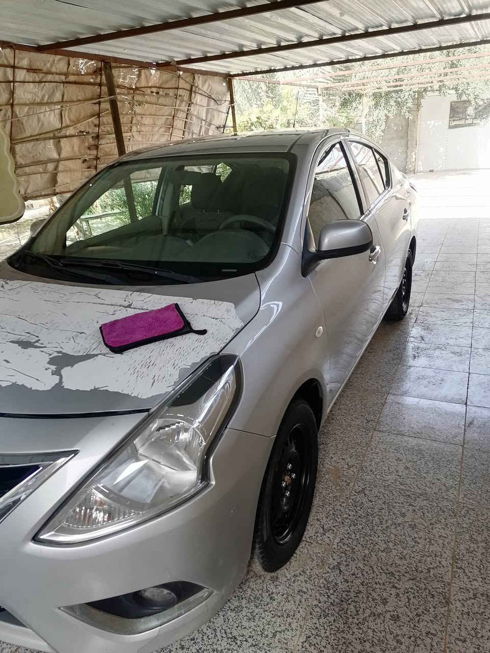 سلام عليكم نيسان سني 2022 ضربته جاملغ وبنيد بدون دواخل مكينه 1600 السعر 110 ناصريه مركز ***********

