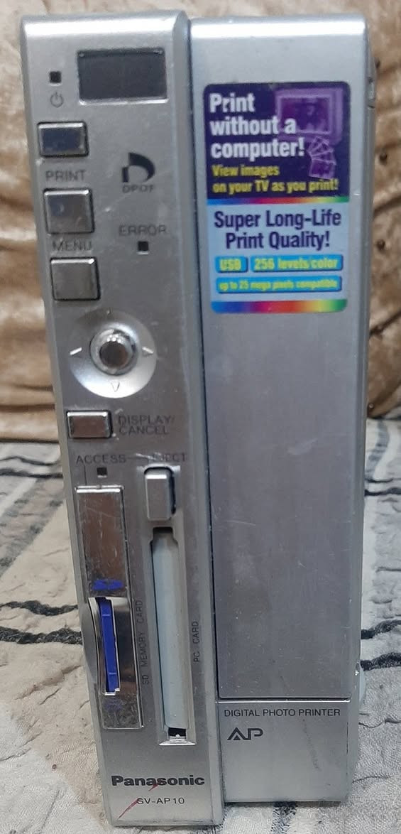 متوفر ٣ طابعات أنواع مختلفه مختلفه تشتغل كهرباء احتمال نقص كاترج او حبر مااعرف بيهن اليفيدنه يراسلني


**إذا كنت صاحب هذا الإعلان وتريد حذفه لأي سبب، رجاءا أرسل رسالة إلى الدعم الفني**