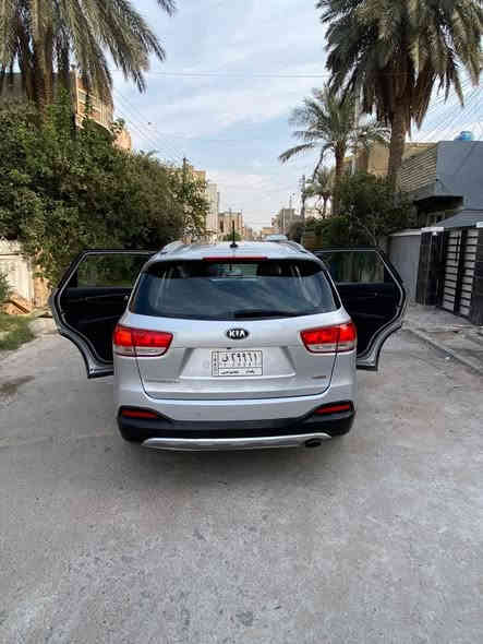 السلام عليكم
 وارد امريكي Kia Sorento 2016 EX ( رقم بغداد بسمي)
محرك يخبل GDI تيربو 2400 بدون محسن 
 من امريكا كلين تايتل ب عراق صار بيها قطع  بجم كبس بدون دواخل
 دفع رباعي
3 أنظمة قيادة
بصمة
كرسي كهرباء للسائق 
كراسي نظام تدفئة 
مرآه تعتيم ذاتي E

شاشة تدعم Apple CarPlay + Android Auto
نظام ترحيب 
تحكم ستيرن
تبريد قطعتين
حساسات خلفيه
يدات نيكل مع قفل مركزي
مكاني بغداد الكرخ السعر 150 وبيه مجال بسيط
للتواصل *********** واتساب
