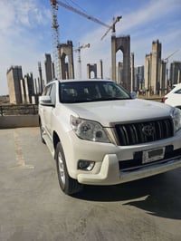 برادو ٢٠١١... ٦ سلندر كويتي دبل تانكي TXL ماشية ٢١٠ الف كيلومتر بدون ص...