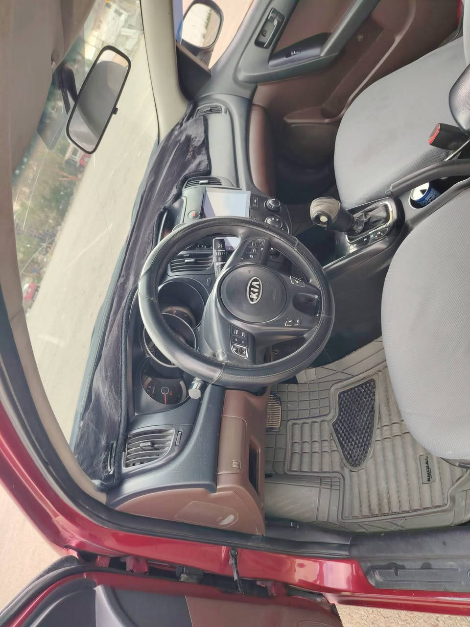 سلام عليكم اخوان سيراتو 2012للبيع ☑️
السياره جاهزه للاخير 💫
محرك 1600 كير ٦نمرر. رياضي💥
بيهه جاملغ امامي لعكس السايق وجاملغ خلفي السياره مصبوغه احزام 🚫
كير محرك تبريد كهربائيات مكفولات ✅
رقم اربيل هزه جديده بسمي السياره سنويه لل 30
سعرهه 83وبيهه مجال مكاني بغداد العامريه *********** 💢
