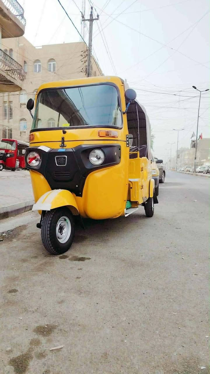 السلام عليكم
تكتك موديل 23 شهر ال 1 اخر وجبة 
مكفولة كفالة عامة السعر 8 و 500 وبيها مجال 
المكان كفائات العبيدي للاتصال والاستفسار 

‏‪***********‬‏
