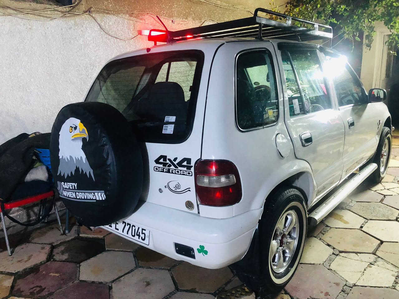 السلام عليكم كيا سبورتج موديل 2001 تجي4 سلندر مكفوله تخم تاير جديد الصدر الامامي وصط والخلفي يرادله دبلات سنويه 2027 جاهزه رقم بغداد انكليزي تحويل مباشر هزه جديده معمره ومصبوغه حزام مكاني بغداد السعر 45 ورقه وبيه مجال هاتف ***********
