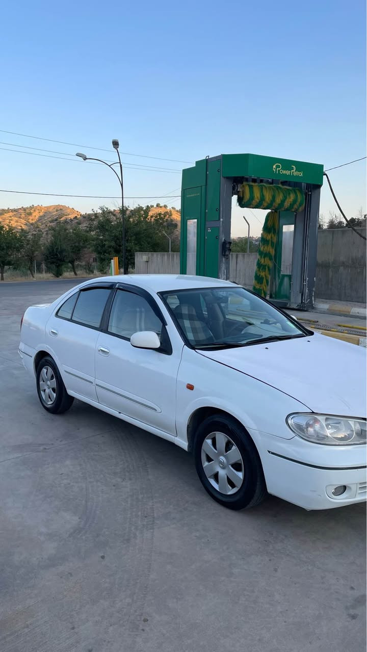 بڕاوە 2005
نیسان سەنی یابانی 2005
کامل مەسرەف کراوە زۆر بێ مەسەرف و موشکیلە تازە ڕۆنی گێر و مەکینەو پلاکی گۆڕاوە تەنها سایەقێکی ئەوێت کۆدی بۆ کراوە ئەگەر موشتەری تێل بکە سعری 44 معامەلەیەکی برایانە سلێمانی -شارباژێر ***********s شربازهير, السليمانية

