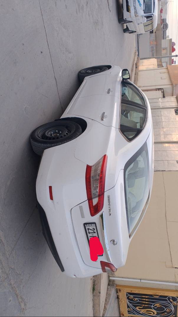 نيسان سنترا موديل 2018 خليجي  لون ابيض كير أوتوماتيك مكينه وكير مكفولات ماشيه 116 الف مواصفات الخليجي معروفه رقم سليمانيه دولي بشرط تحويل او وكاله بيها صبغ كلش قليل موضح بالسونار مرفق مع الصور تخم تاير جديد صدر جديد السياره حلوة  وجاهزة مبيها اي نقص السعر 104 للاستفسار الاتصال / ***********/ مكان السيارة كفري واني مكلف بالنشر
