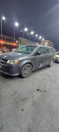 دوج كرفان 2018 للبيع  الاستفسار 07715237691