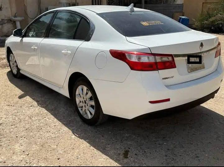 سلام عليكم سافران 2013 السياره رقم واسط مشروع وطني راعيها بالميمونه السياره جديده بيها فقط بنيد مصبوغ السونار مرفق بالمنشور سنويه لل 2027 السعر 90 وبيها مجال مكاني ميسان 
***********
