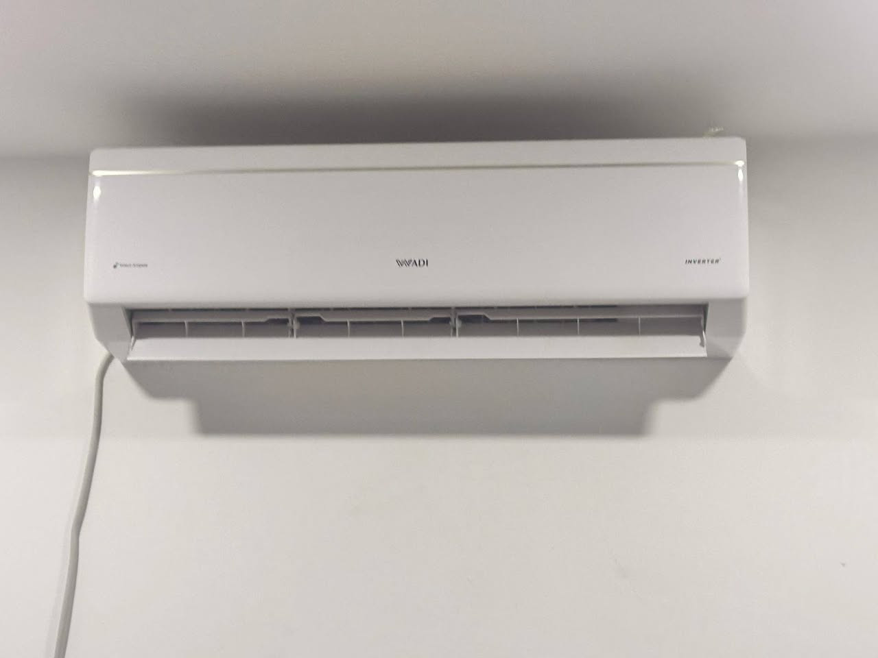 مواد بيت كامل غسالة سبلت ثلاجو 
سبلت الوادي انفيرتر اقتصادي 2 طن  يشتغل ب 3 امبيرات استخدام 3 اشهر 
400 الف السعر  
ثلاجة بابين صانعة ثلج ضمان 10 سنة موجود  
السعر 700 الف 
غسالة 12 ك الجي ضمان 10 سنه استخدام يوم واحد 
400 الف 
تلفزيون 60 سمارت 300 
تلفزيون 65 سمارت 400 
ميز تلفزيون حديث منضر الجامة مكسورة 100 الف 
المواد كلها ضماناتها موجودة 
الاسعار ثابته رجائا 
التواصل واتساب ***********
