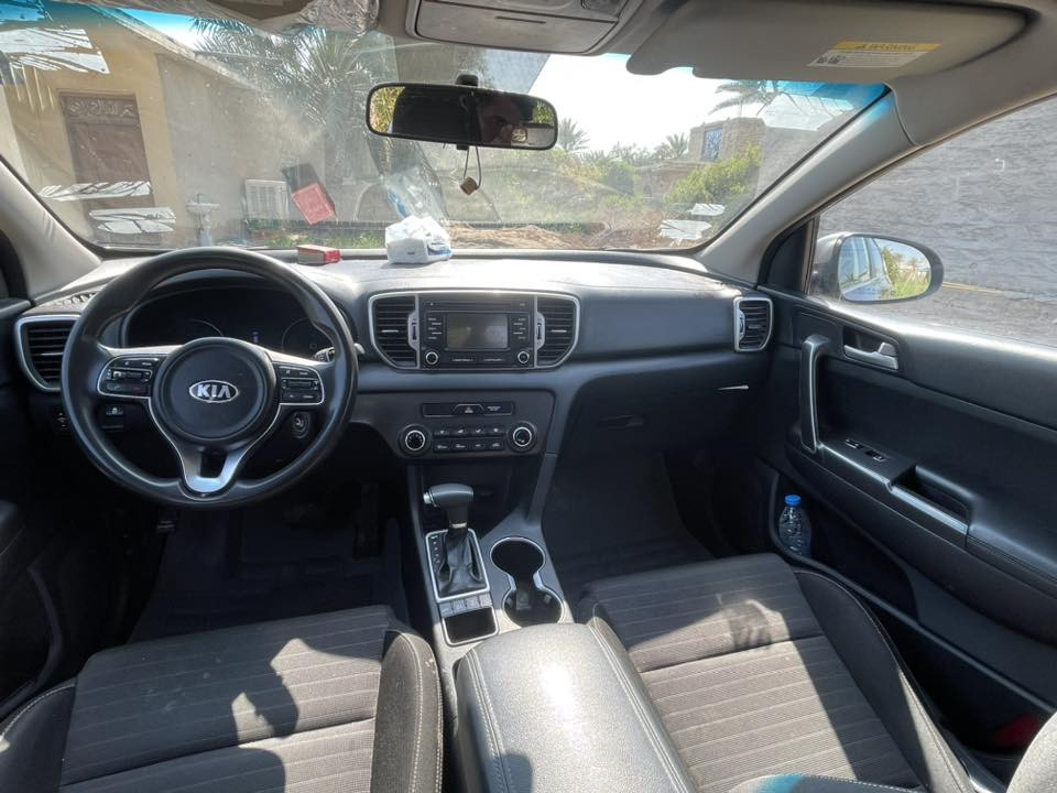 سبورتج امريكي بياه ٣ قطع بدون دواخل محرك ٢٤٠٠ محرك كير حداديه مكفول تخم تاير سياره جاهزه رقم جديد هاذ سبوع جددت بسمي سياره بغداد  عنوان صويره ***********سعر ١٣٨ بيها مجال
